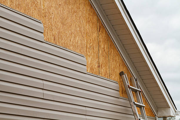 Professional Emergency Siding Repair technician working in Stanfield, NC